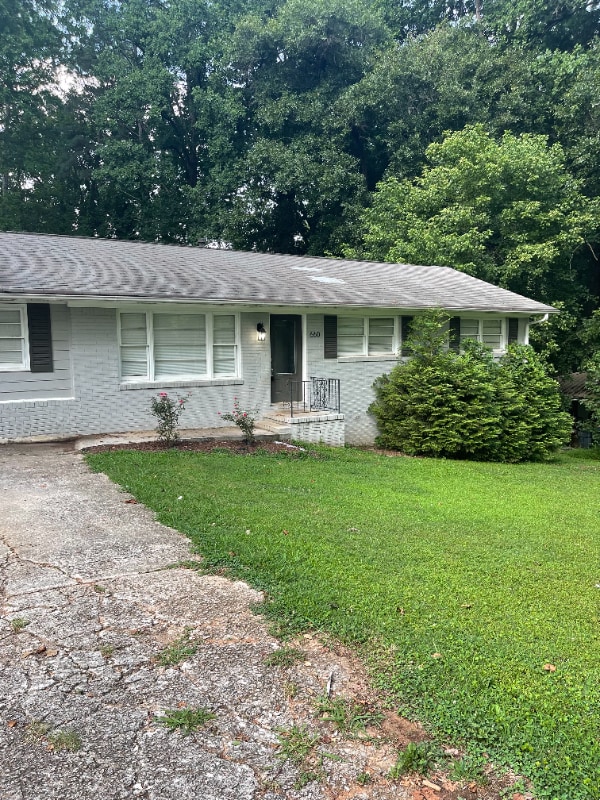 Building Photo - 660 Monticello Dr