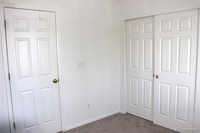 Building Photo - 4915 Waldenwood Dr