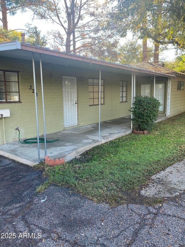 Building Photo - 318 W Georgia Ave