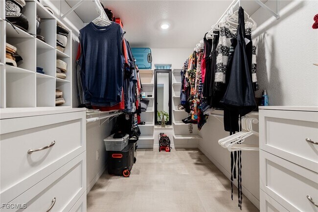 Building Photo - 1805 NW 7th Ave