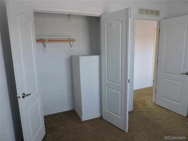 Building Photo - 10216 Rodeo Park Dr