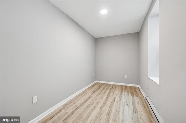 Building Photo - 1525 Morris St