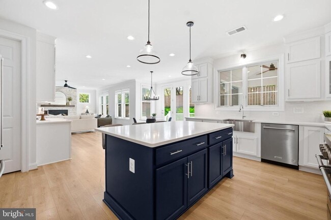 Building Photo - 6203 Mori St