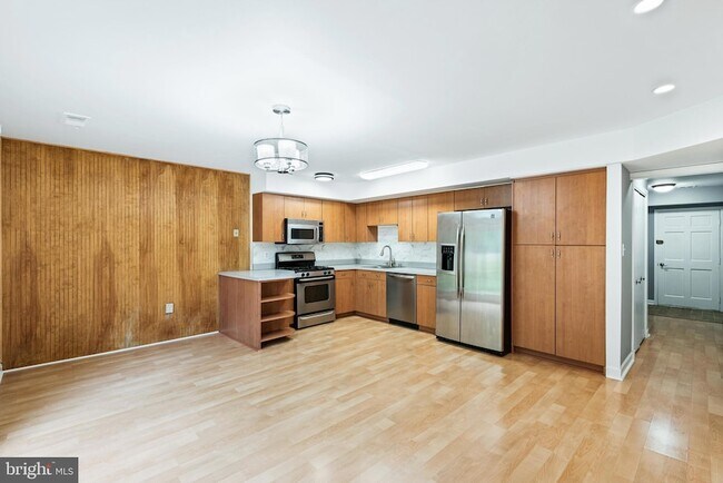 Building Photo - 10126 Copeland Dr