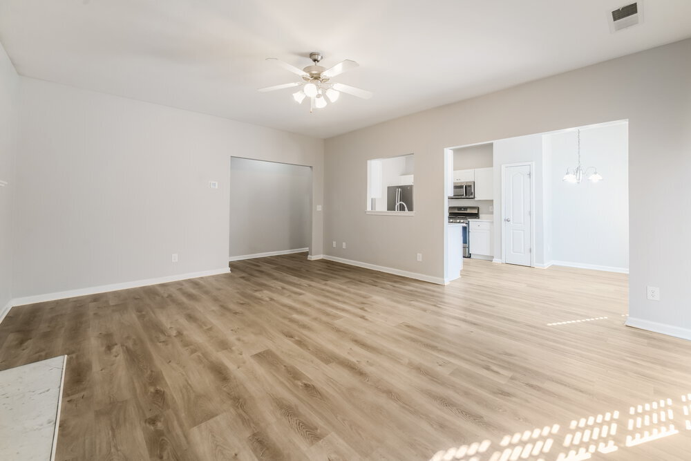 Building Photo - 8074 Colton Creek Way