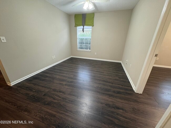 Building Photo - 10999 Campus Heights Ln