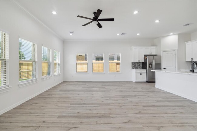 Building Photo - 9703 Champion Heavens Dr
