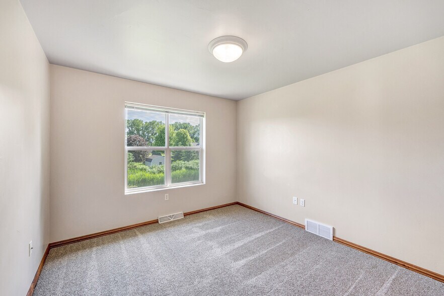 Building Photo - 156 Cavil Way