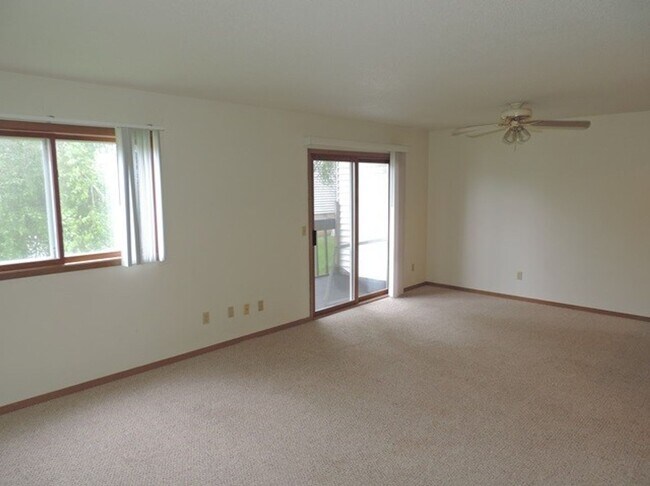 Building Photo - $1,175 | 2 Bedroom, 1 Bathroom CONDO | NO PETS | Available for August 1st, 2026 Move In!