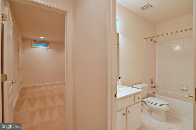 Building Photo - 8163 Snead Loop