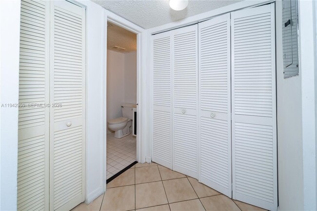 Building Photo - 2342 NW 36th Ave