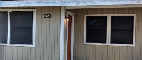 Primary Photo - 2253 N 10th Ave