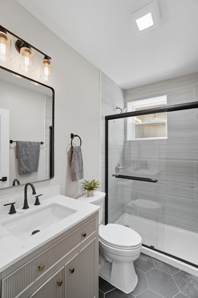 Building Photo - 571 Hale Ave