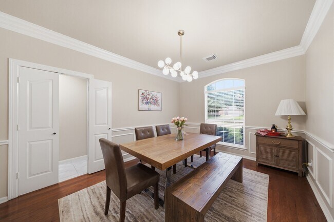 Building Photo - 4418 Ruttand Park Ln