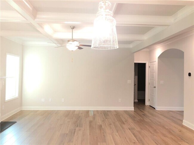Building Photo - 1552 Dover Creek Ln