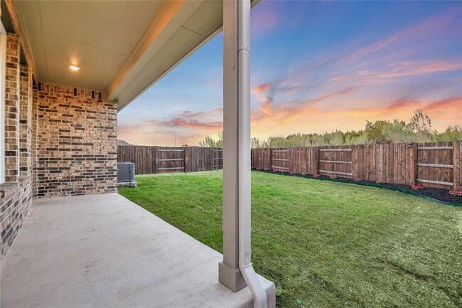 Building Photo - 2244 Alamar walk