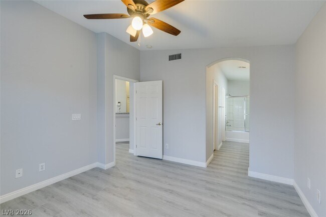 Building Photo - 6568 Strolling Plains Ln