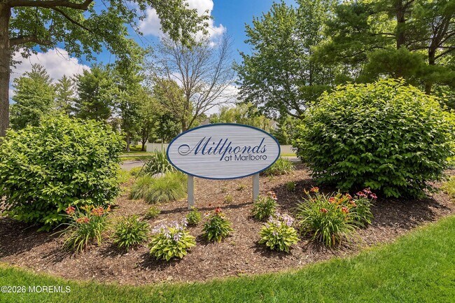 Building Photo - 280 Fairfield Pl