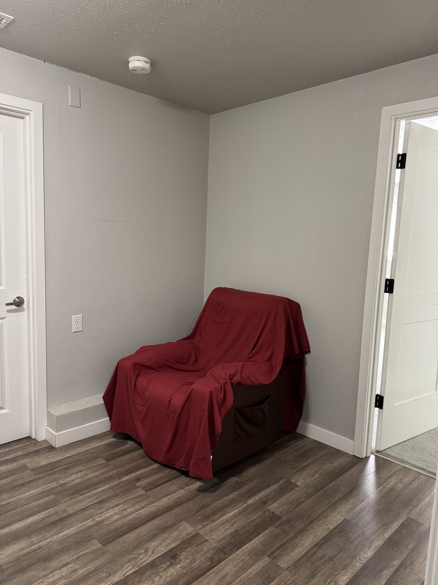 Building Photo - 10302 141st St Ct E