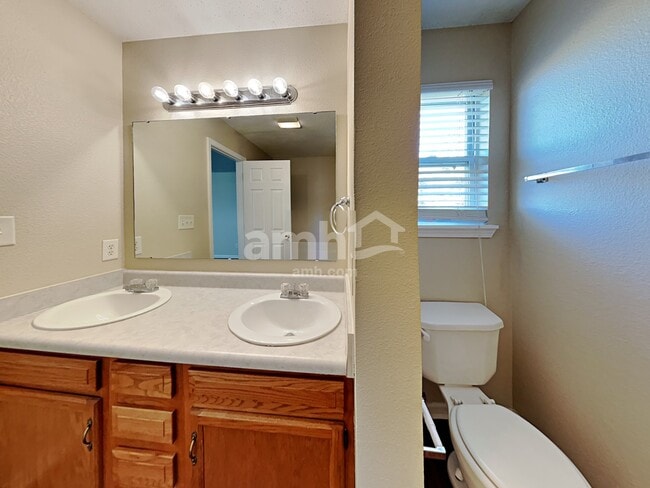 Building Photo - 4708 Whitview Ln