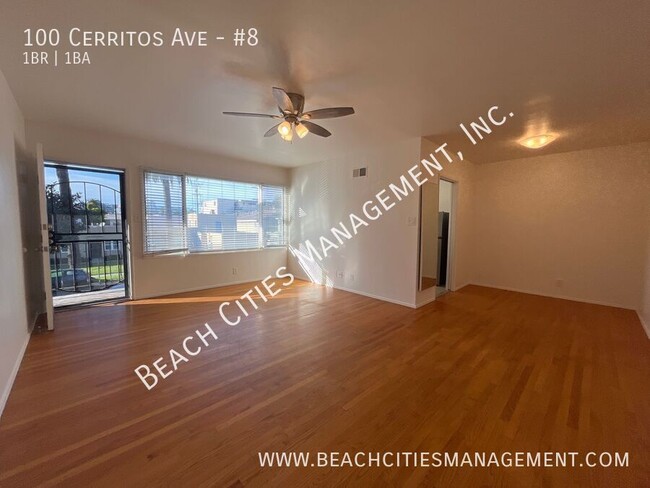 Building Photo - Charming 1 Bedroom 1 Bath Condo- Blocks Aw...