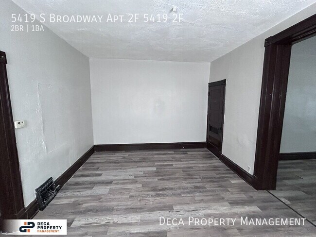 Building Photo - 5417-5419 S Broadway