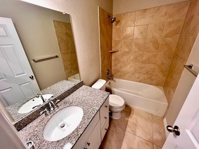 Building Photo - 5717 Lehman Way