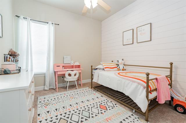 Building Photo - 2620 Sabine Cir