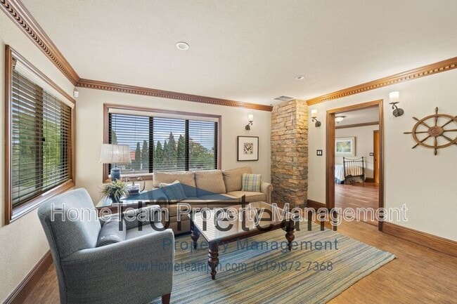 Building Photo - 746 Armada Terrace