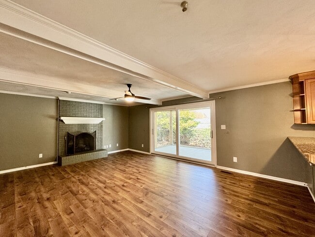 Building Photo - Great Neck Pool Home! First-Time Rental Available NOW! Pet Friendly - Corner Lot - Top Schools!