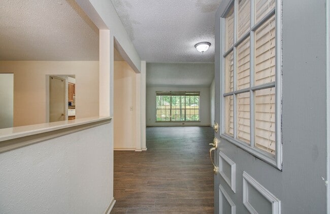 Building Photo - 35 Cottage Grove Pl