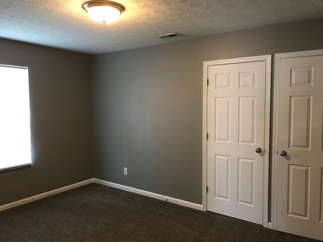 Building Photo - Warren Twp - 3 bedroom home