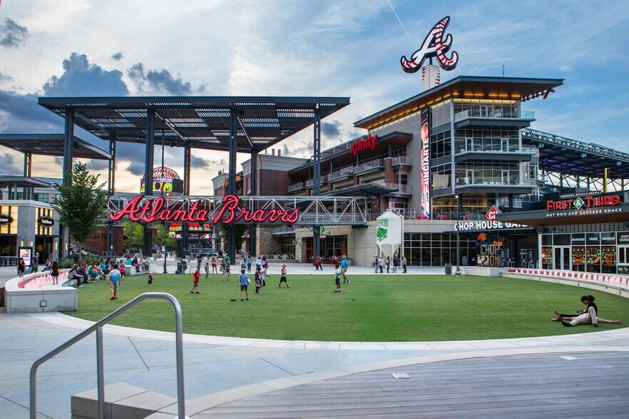 Building Photo - 2953 Lexington Trace Dr SE