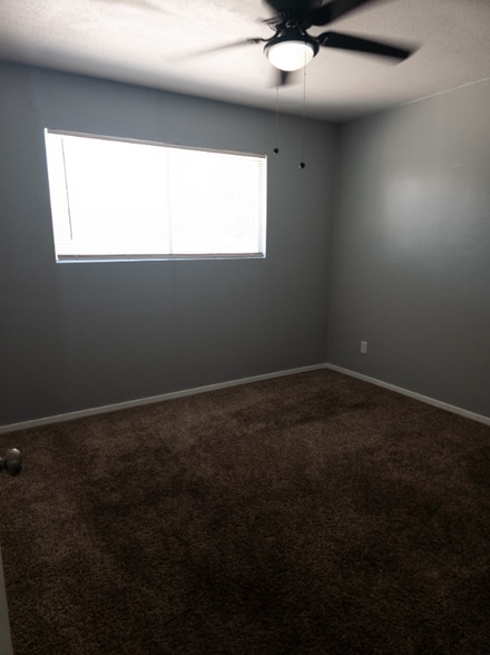 Building Photo - 506 N Hunt Dr