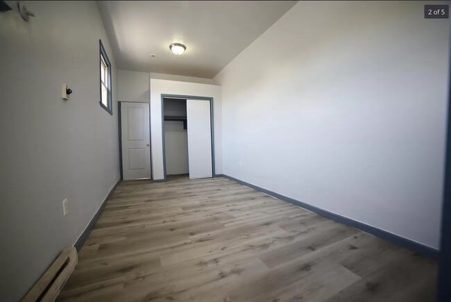 Building Photo - 3657 KENNEDY Blvd