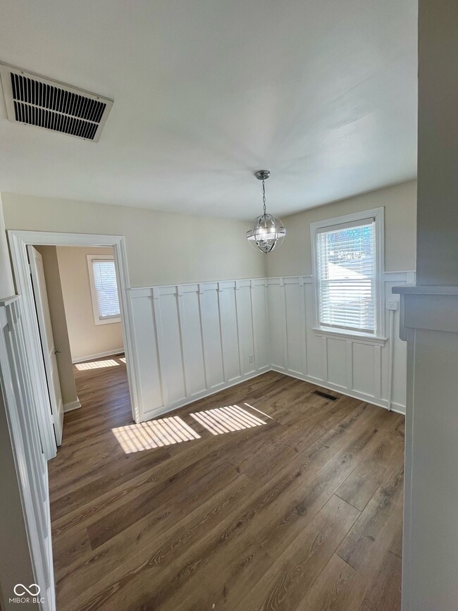 Building Photo - 161 Bosstick Ave