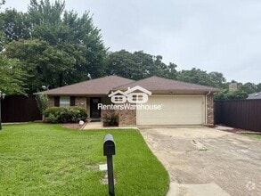 Building Photo - Beautiful home in well established neighbo...