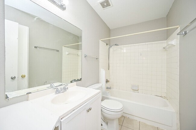 Building Photo - 16303 Lyons School Rd