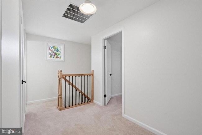 Building Photo - 127 Toledo Ln