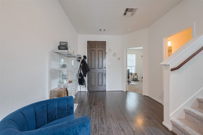 Building Photo - 1714 Clifton Hills Ln
