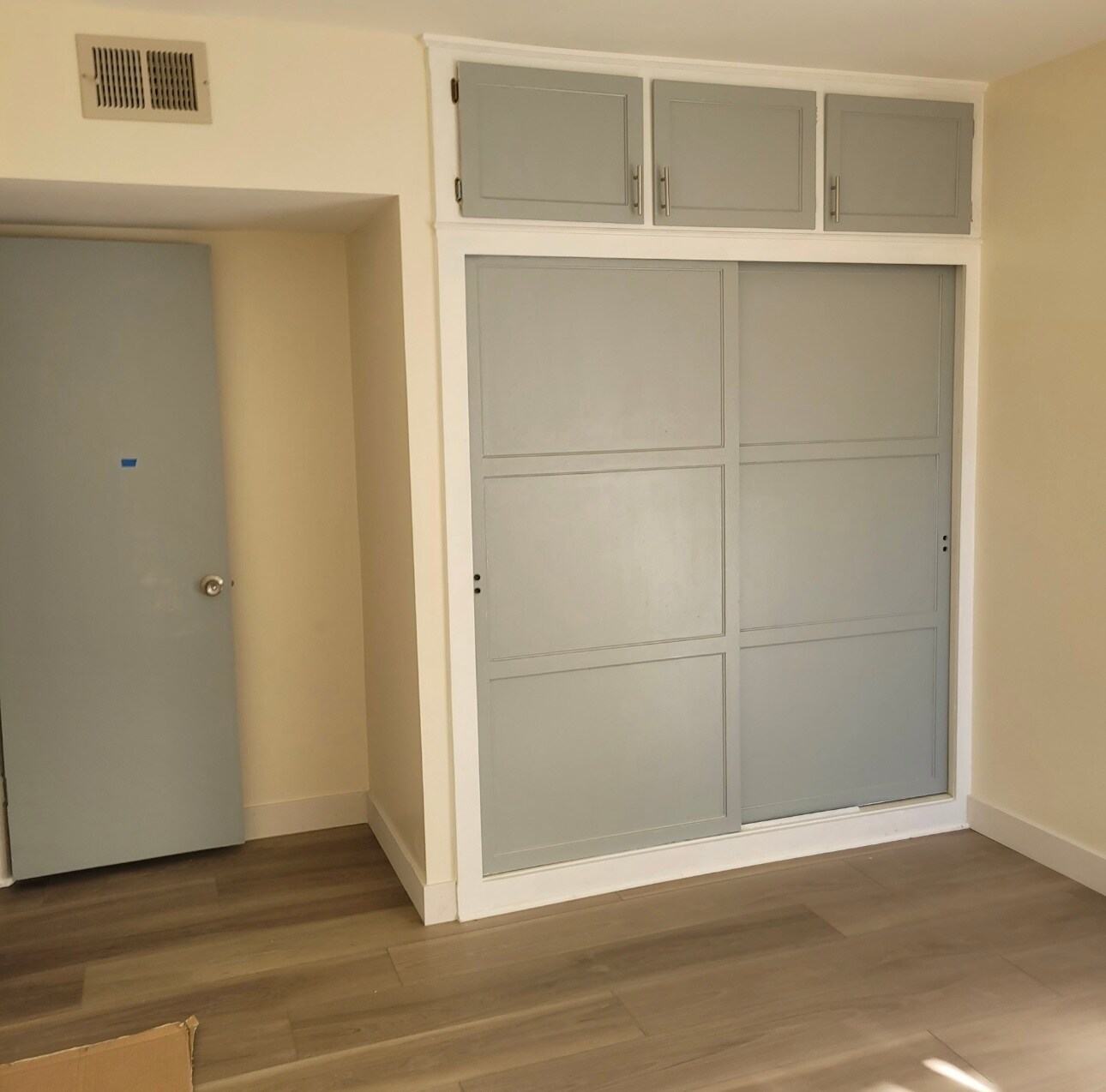 Building Photo - 2614 Voorhees Ave