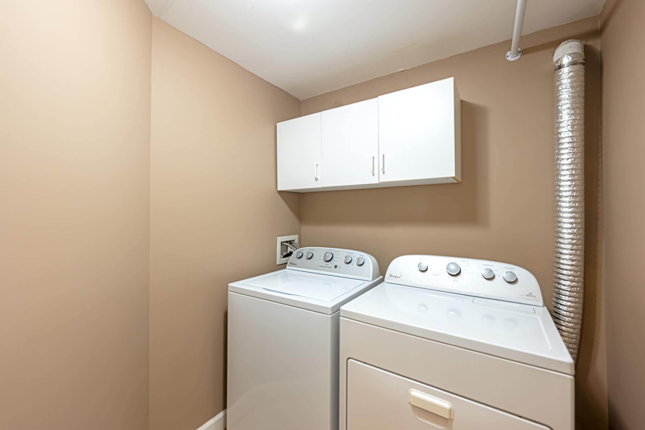 Building Photo - 43148 Katama Sq