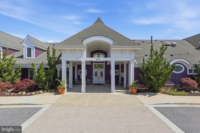 Building Photo - 13851 Belle Chasse Blvd