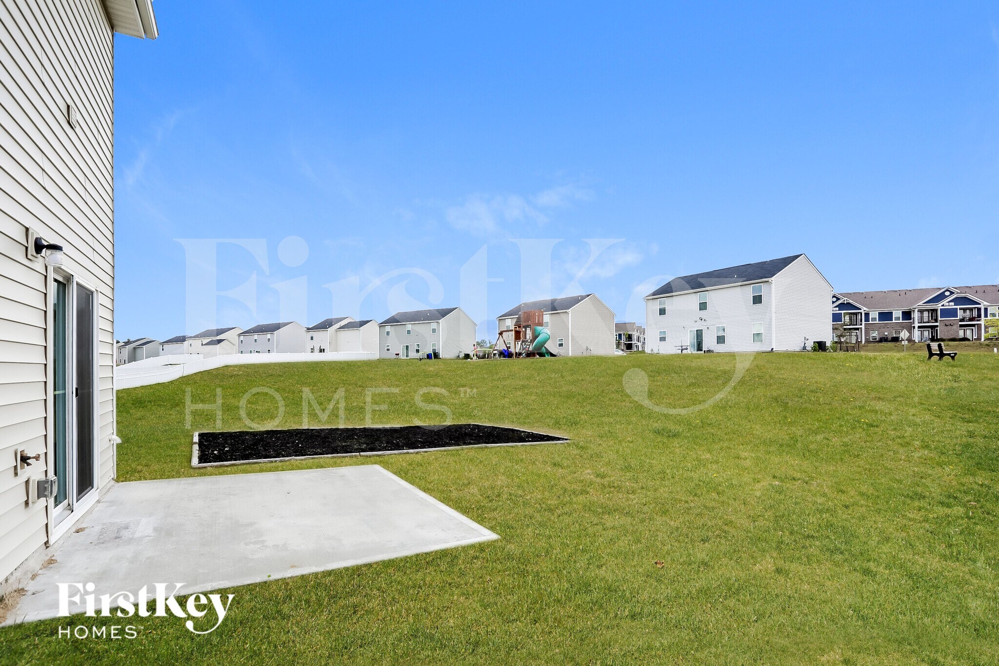 Building Photo - 14 Windchime Ct