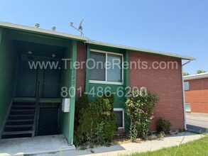 Building Photo - NO DEPOSIT option available for qualified ...