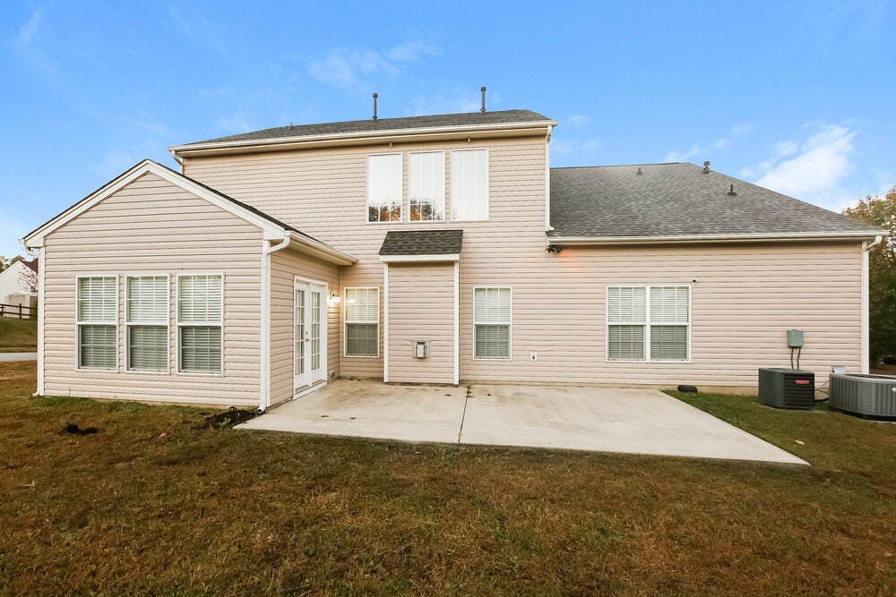 Building Photo - 7215 Hathaway Ct