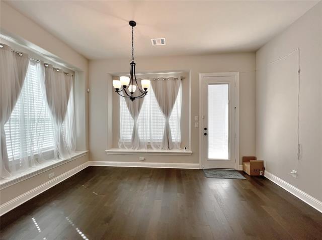 Building Photo - 1904 Shaila Dr