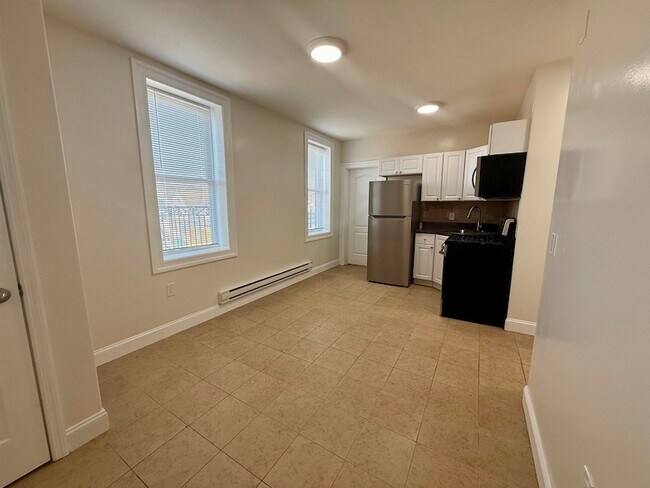 Building Photo - 7222 Broadway