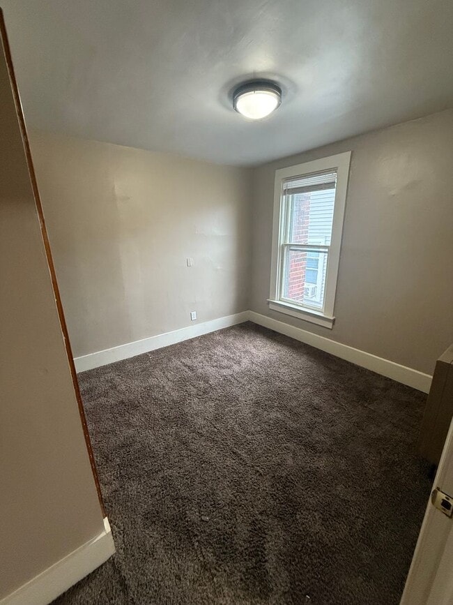 Building Photo - 1209 St Marys Ave