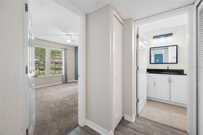 Building Photo - 3300 Haviland Ct